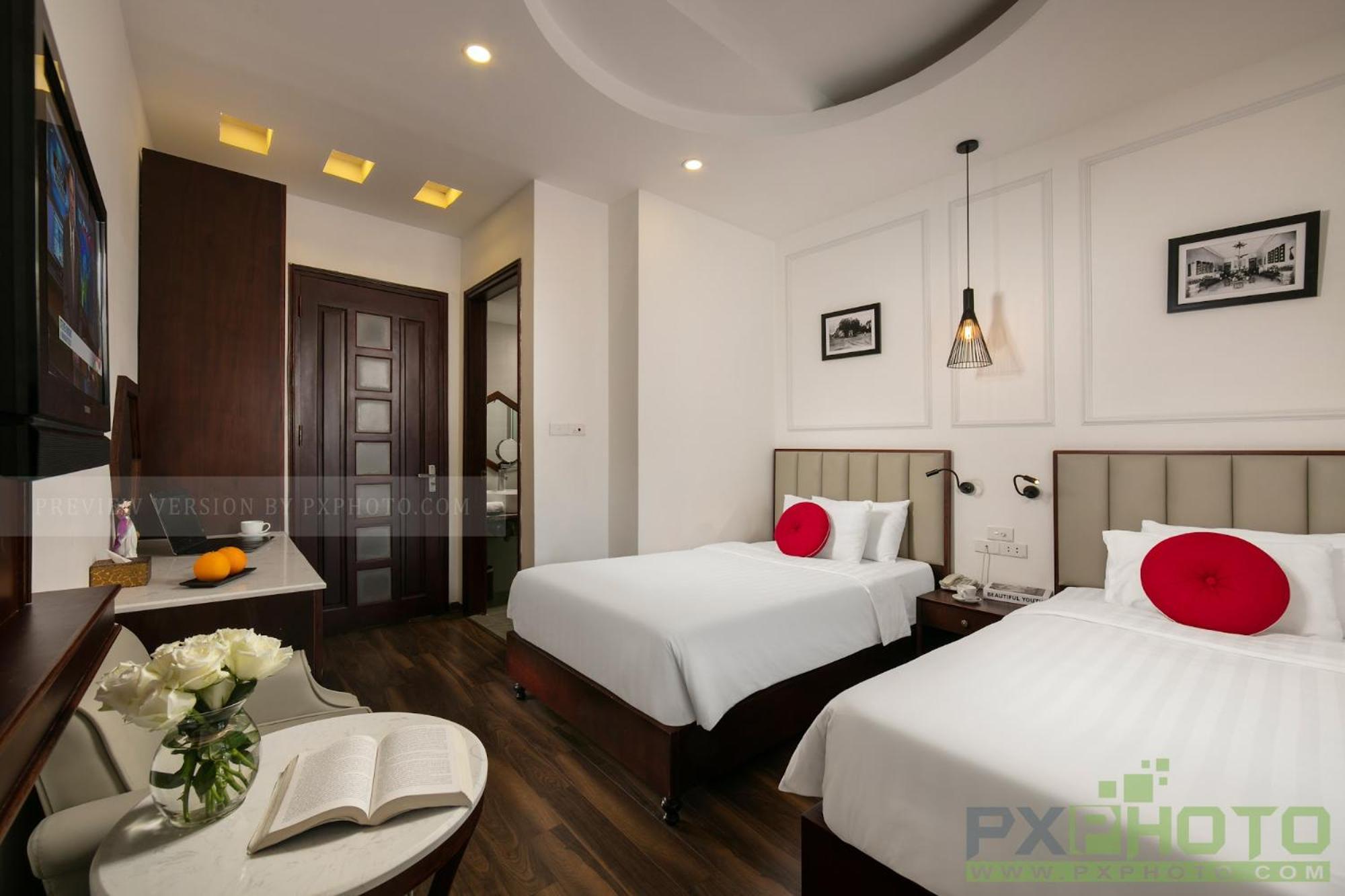 Victory Legend Hotel - In Hanoi Central エクステリア 写真